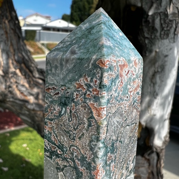 Rare Pink Moss Agate Tower With Druzy Pockets and Quartz - Picture 8 of 9